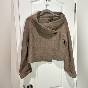 Chiaramente Wool Blend Cropped Long Sleeve Sweater Brown Sz L  Cowl Neck READ